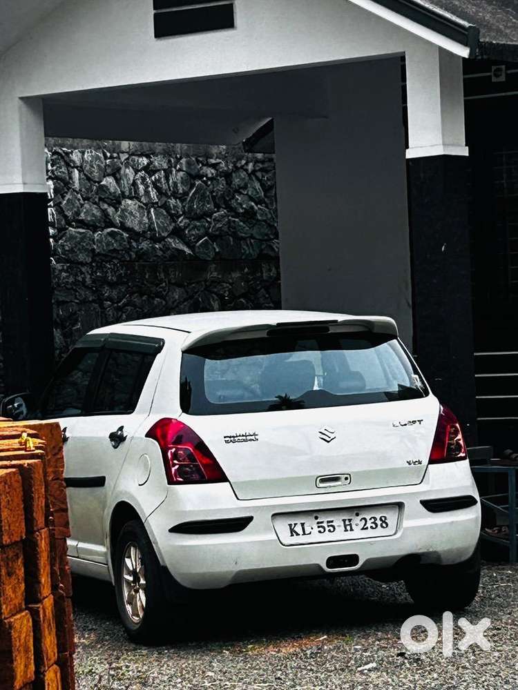 Maruti Suzuki Swift 2011
