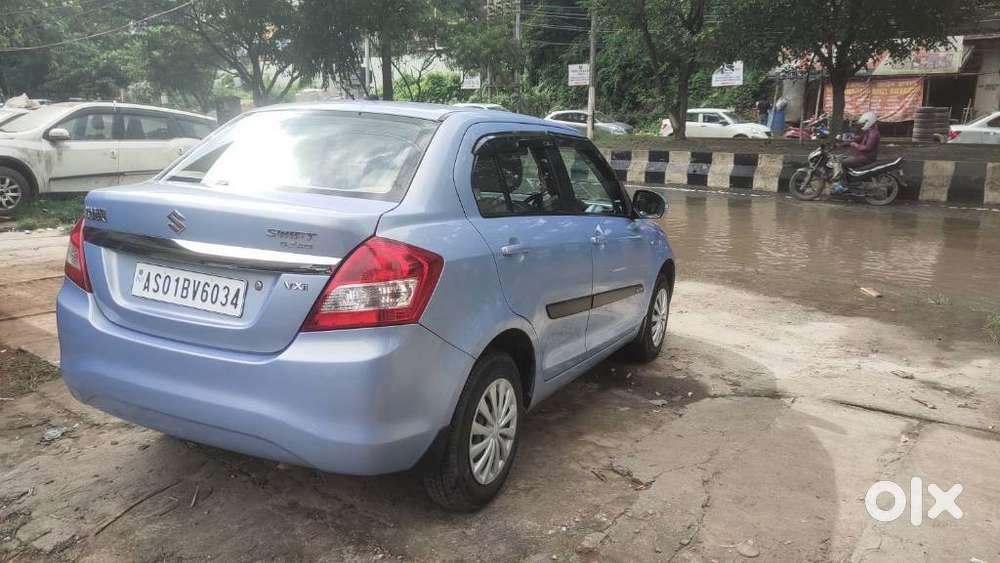 Maruti Suzuki Swift Dzire 1.2 Vxi Bsiv, 2015, Petrol