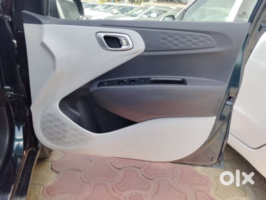 Hyundai Grand I10 Nios Sportz 1.2 Kappa Cng, 2023, Petrol