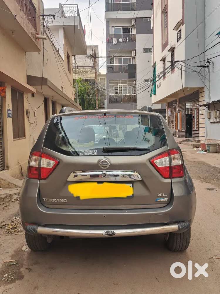 Nissan Terrano 2015 Diesel 112000 Km Driven All Services From Company