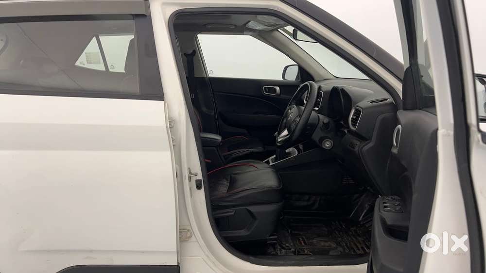 Hyundai Venue Sx Turbo, 2021, Petrol