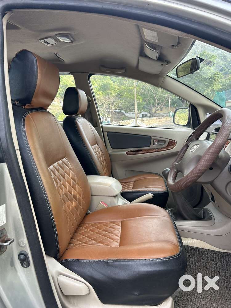 Toyota Innova 2.5 V 7 Str, 2007, Diesel