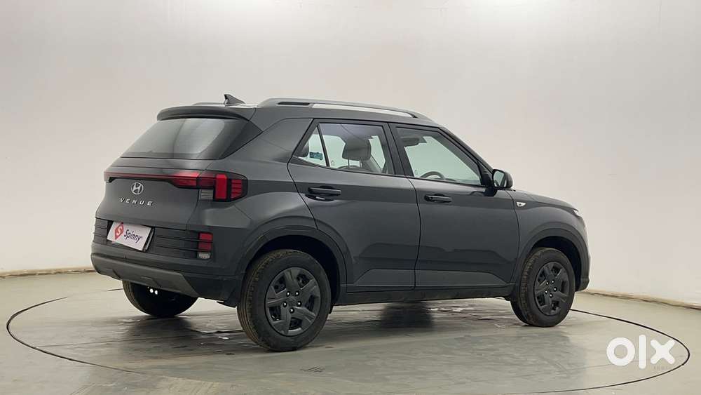 Hyundai Venue [2022-ongoing] 1.2 S, 2024, Petrol