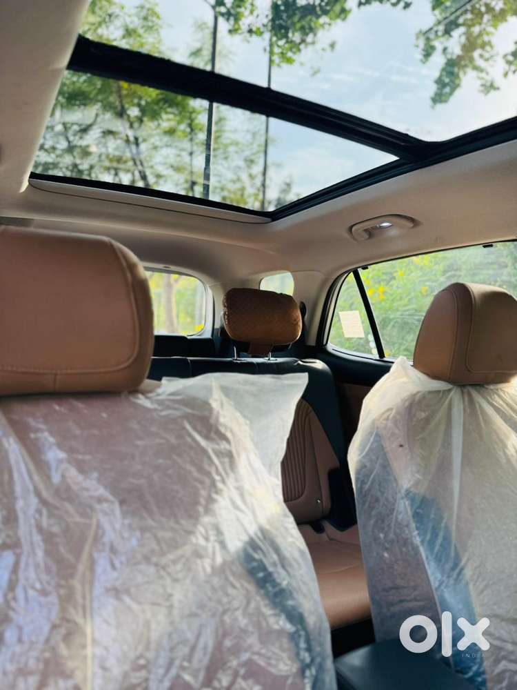 Hyundai Alcazar Signature 1.5 Petrol Dct 7str, 2024, Petrol