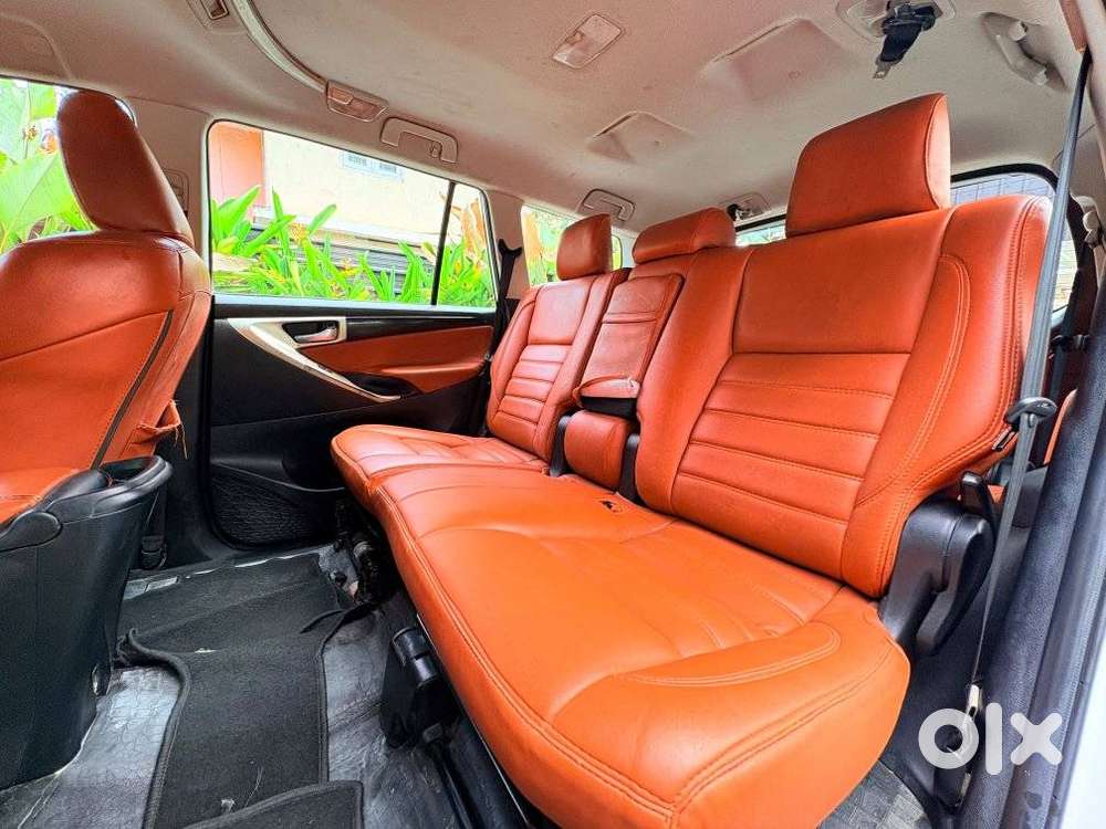Toyota Innova Crysta 2.4 V, 2017, Diesel