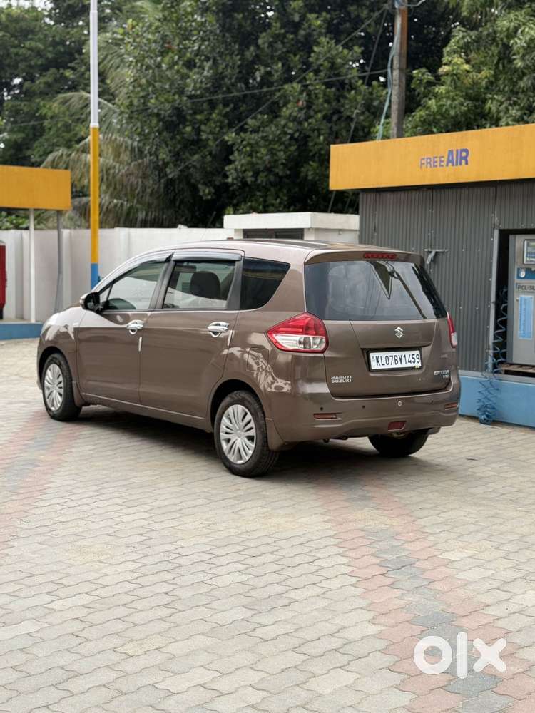 Maruti Suzuki Ertiga Vxi Abs Bs Iv, 2012, Petrol