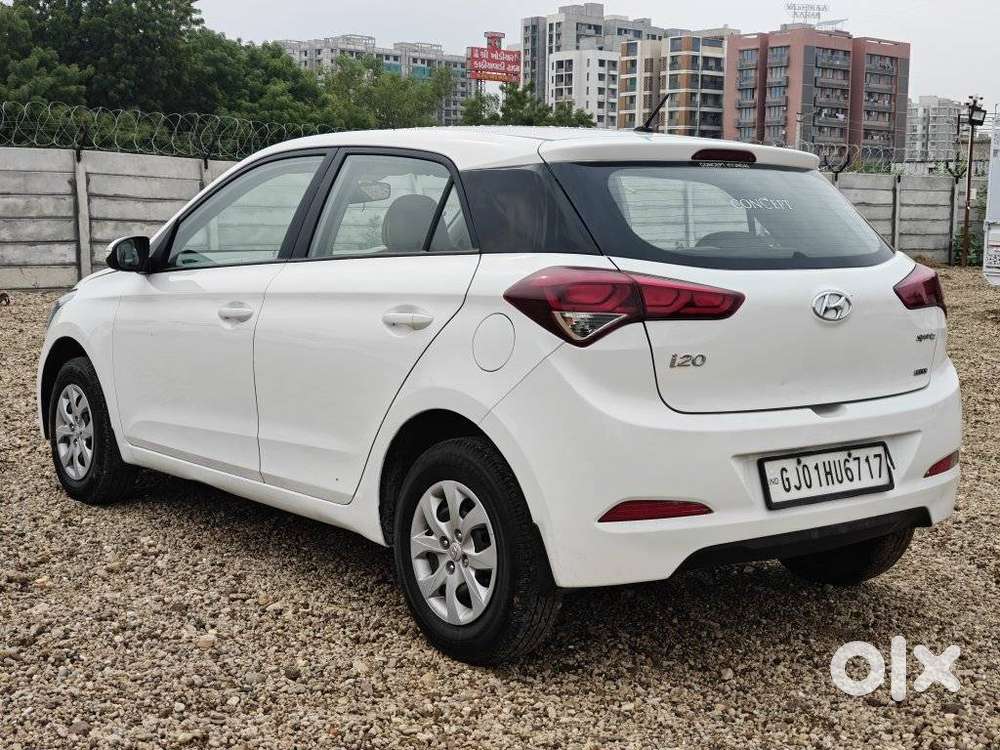 Hyundai Elite I20 Sportz (o) 1.4, 2017, Diesel