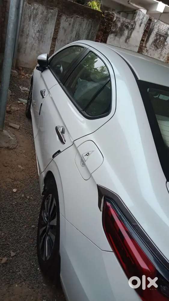 Honda City Hybrid 2024 Zx Petrol Automatic