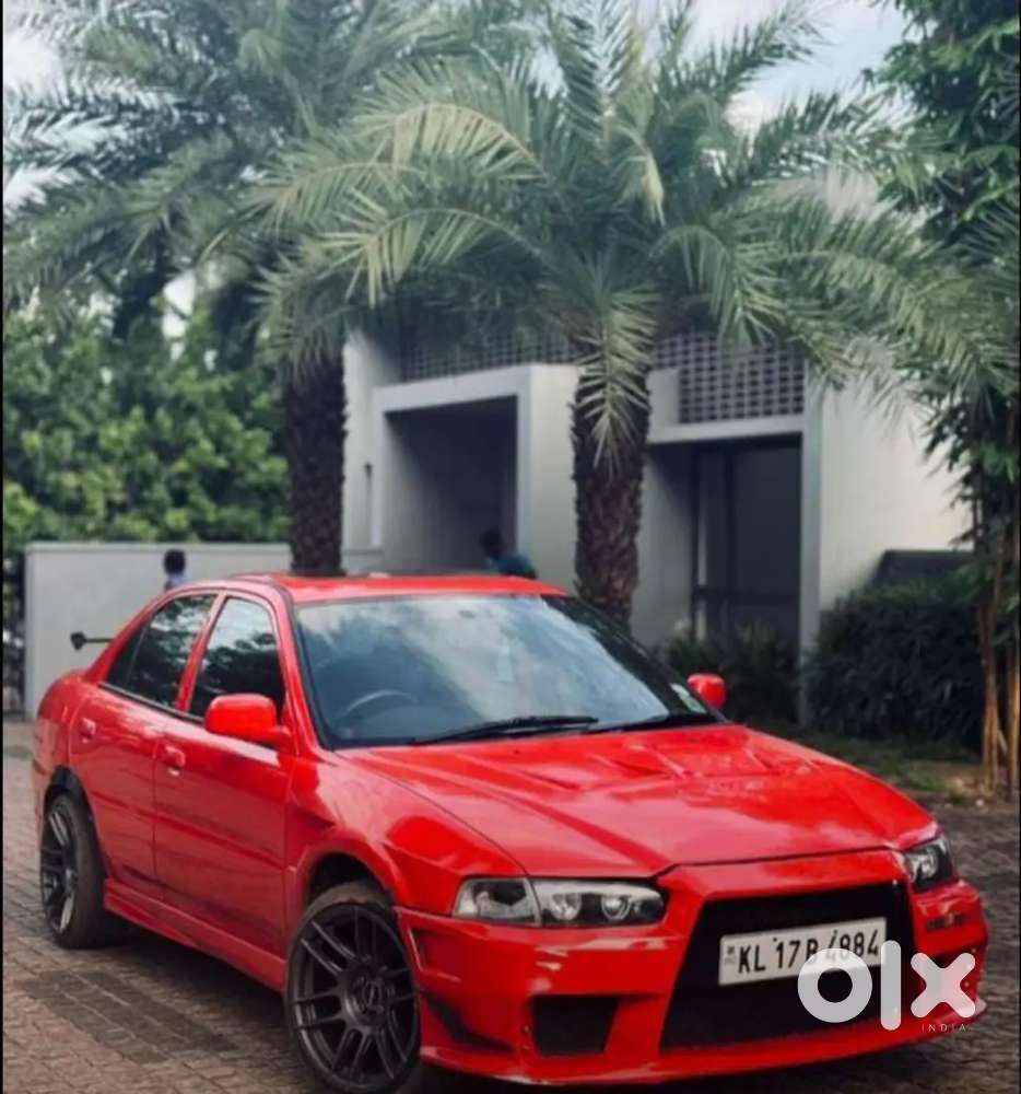 Mitsubishi Lancer 2000