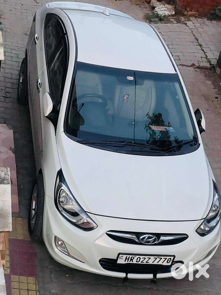 Hyundai Fluidic Verna 2012 Diesel 100000 Km Driven