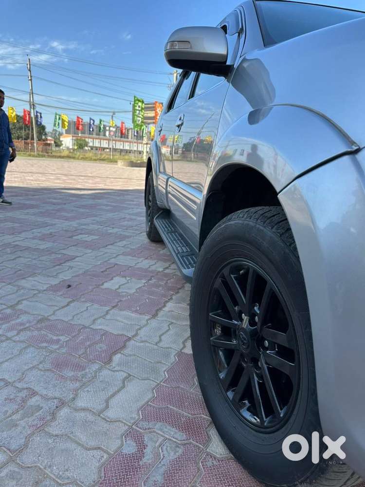 Toyota Fortuner 2015 Diesel Well Maintained