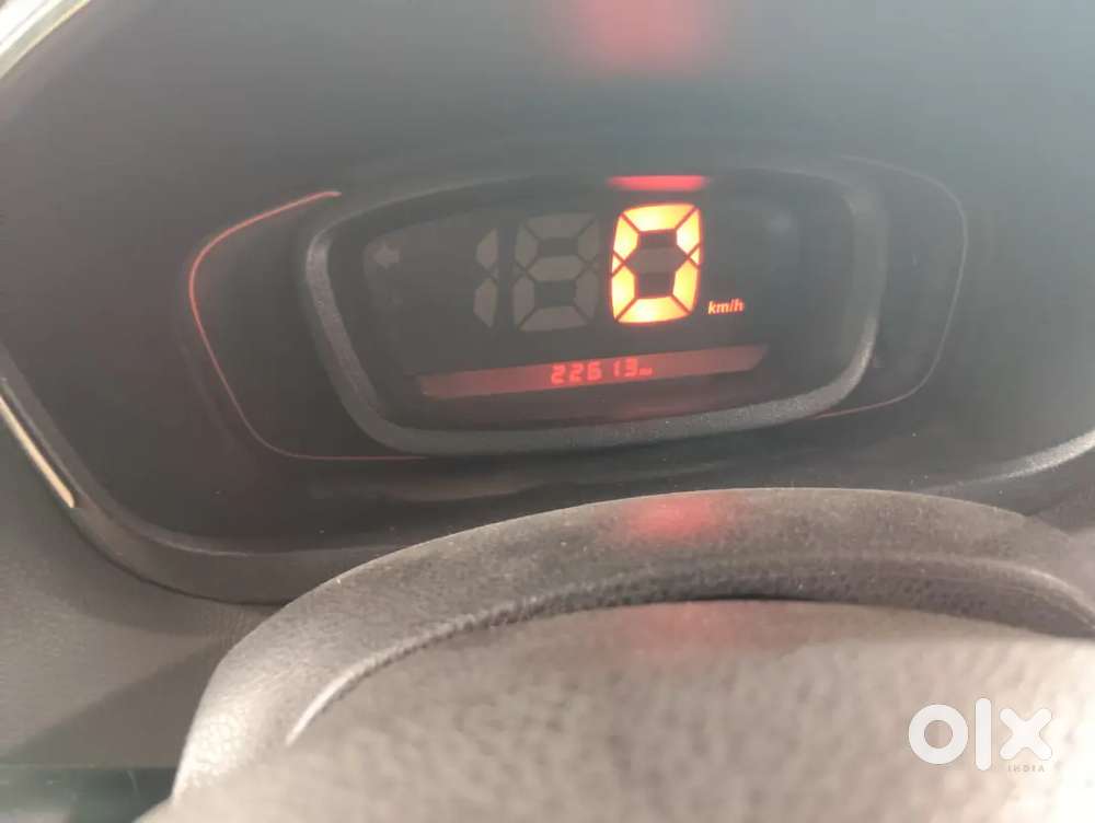Renault Kwid 2017 Petrol Well Maintained