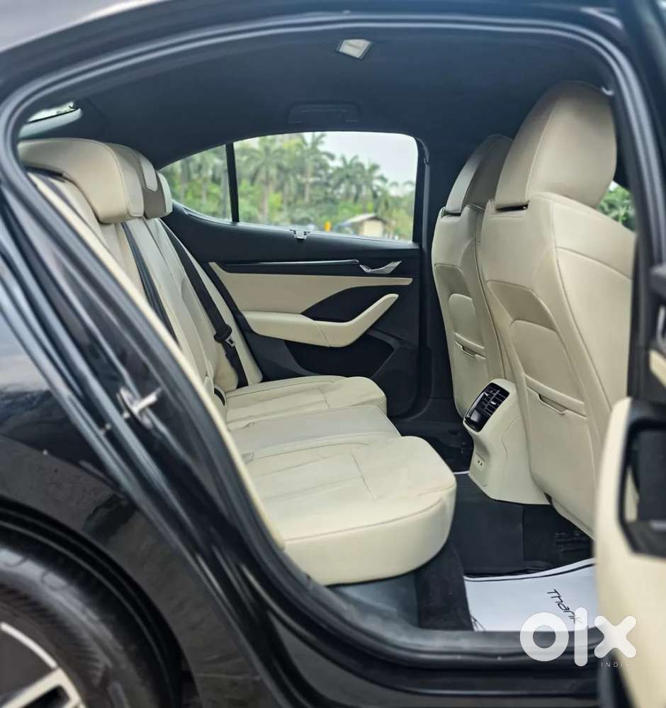 Skoda Octavia 2.0 L K Tsi At, 2022, Petrol