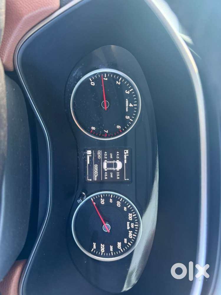 Mg Hector Plus 2022 Diesel Well Maintained