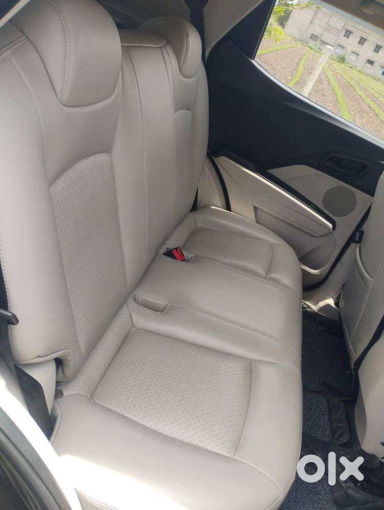 Mahindra Xuv300 W6 Diesel, 2023, Diesel