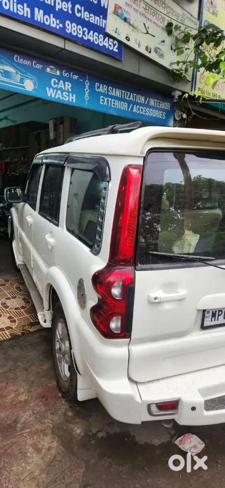 Mahindra Scorpio 2013
