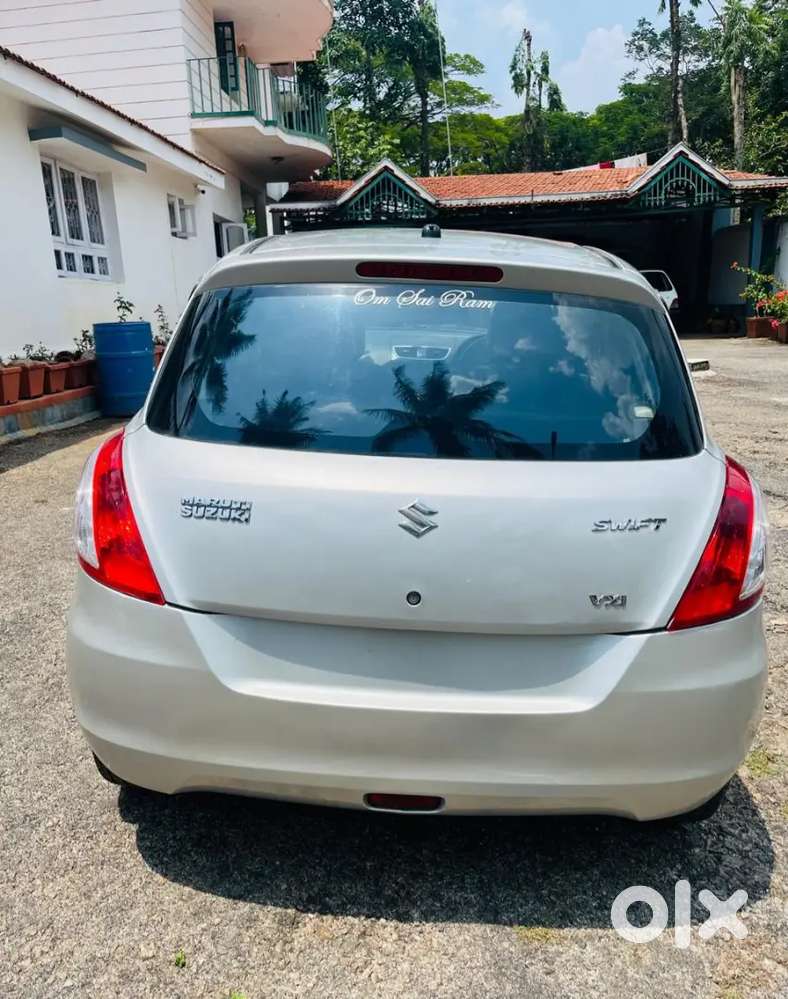 Maruti Suzuki Swift 2012