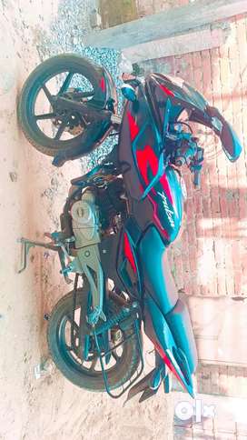 Pulsar 220 rs second hand hotsell
