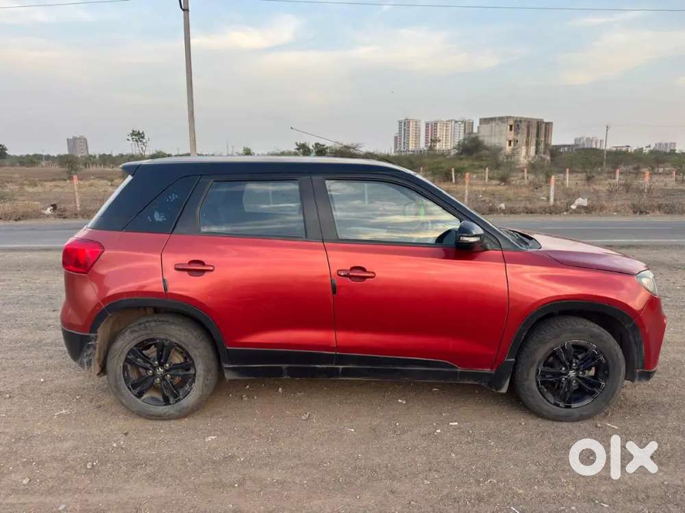 Maruti Suzuki Brezza 2019 Diesel 128000 Km Driven Tiptop Condition