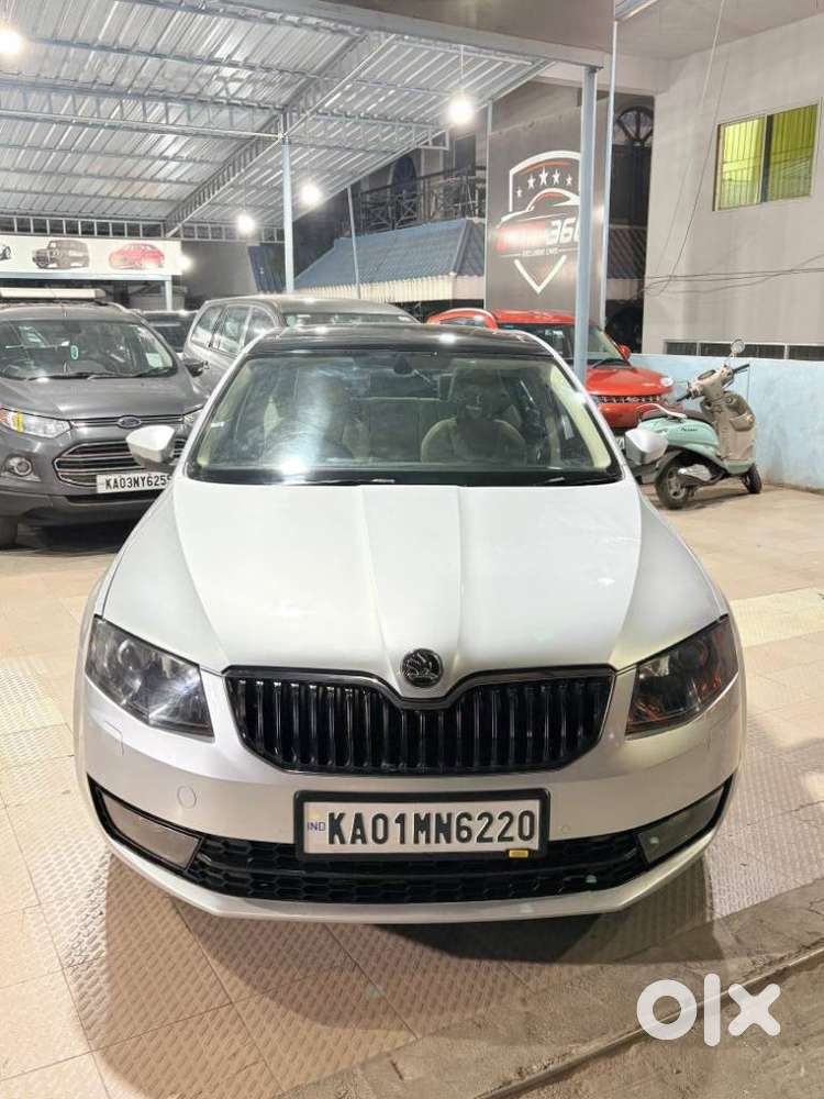 Skoda Octavia Style Plus 1.8 Tsi At, 2016, Petrol