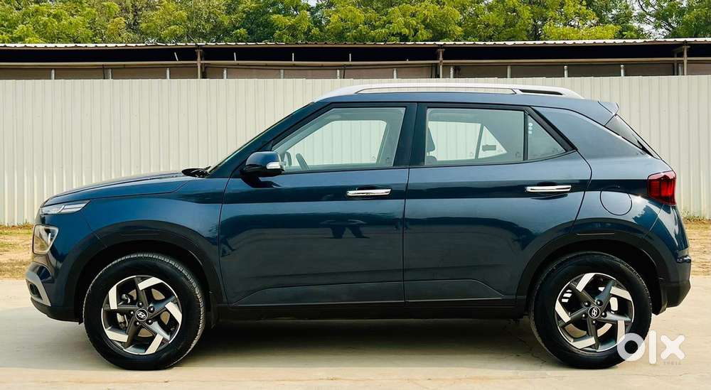 Hyundai Venue Sx Plus Turbo Dct, 2020, Petrol