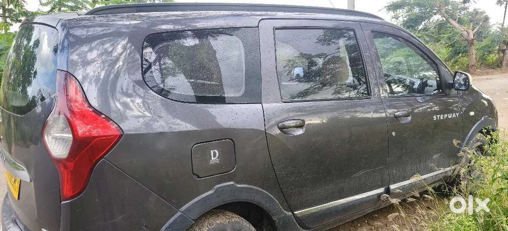 Renault Lodgy 2017 Diesel Manual Car