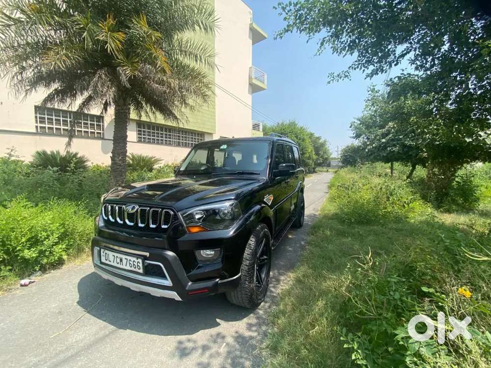 Mahindra Scorpio 2017 Diesel Well Maintained