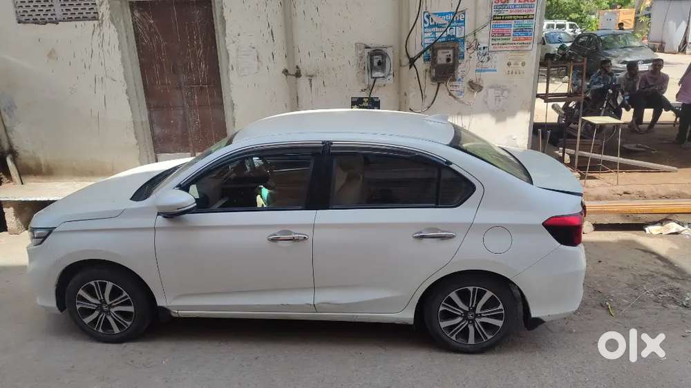 Brand New Condition Vehicle Is Non Accidental