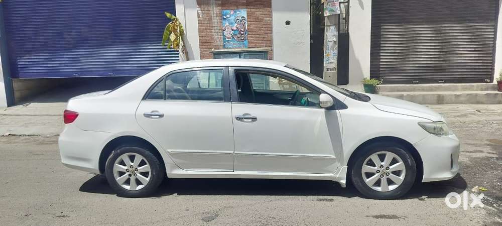Toyota Corolla Altis 1.8 J, 2012, Diesel