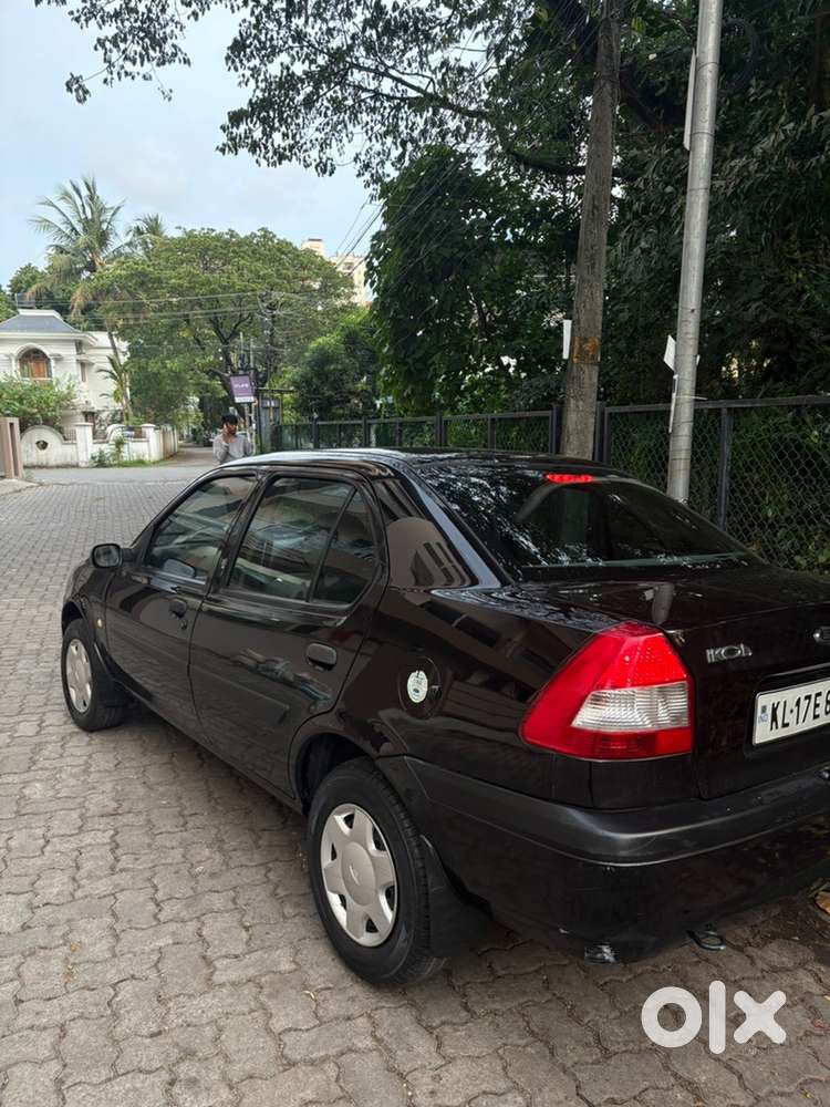 Ford Ikon 2007 Year