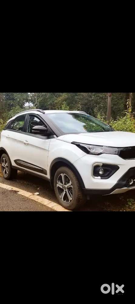 Tata Nexon 2021 Petrol Manual 81000 Km