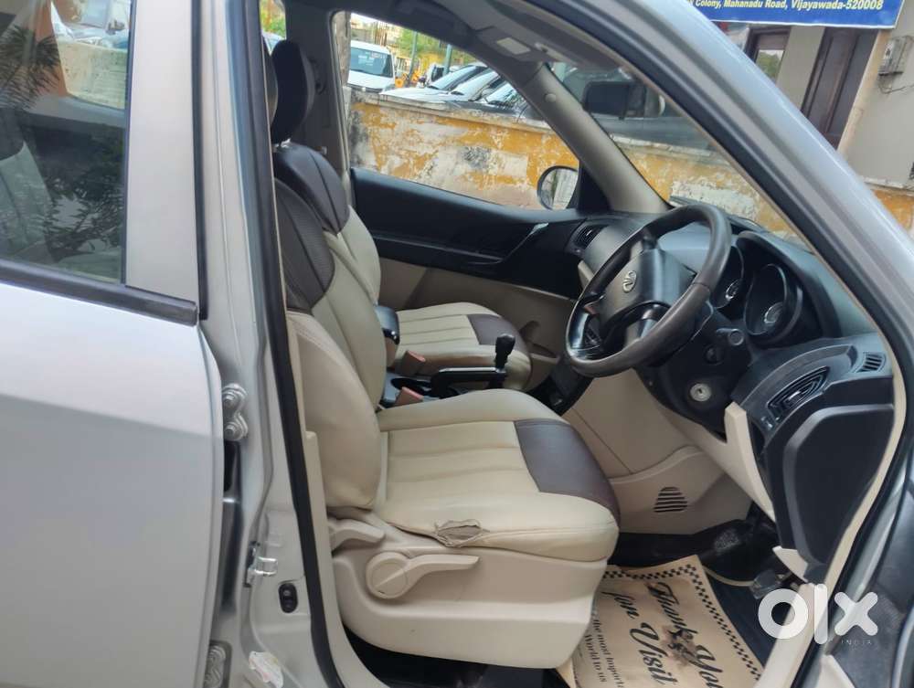 Mahindra Xuv500 W4, 2015, Diesel
