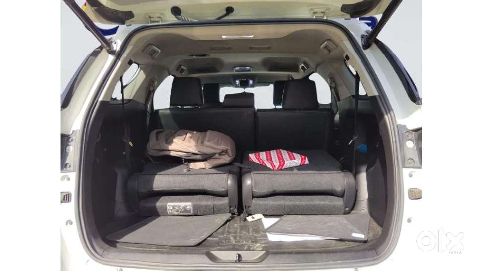 Toyota Fortuner 3.0 4x2 Automatic, 2025, Petrol