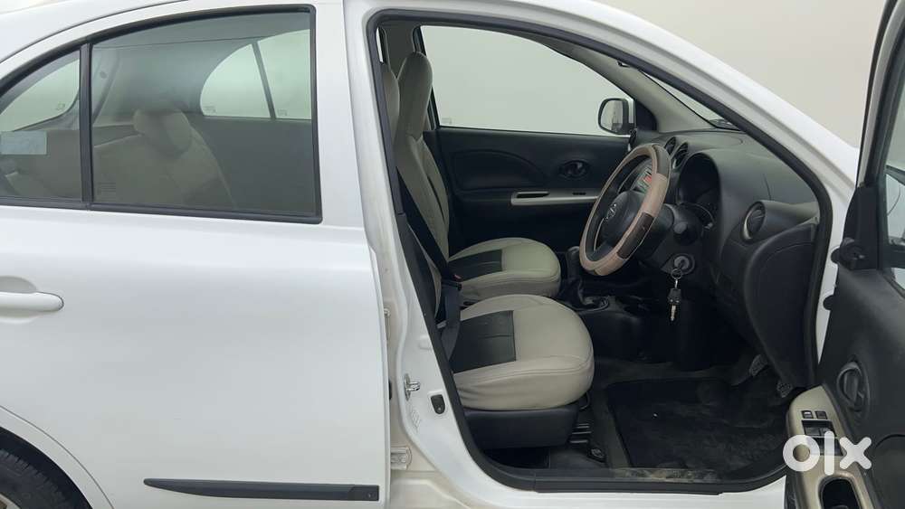 Nissan Micra Active Xv, 2016, Petrol