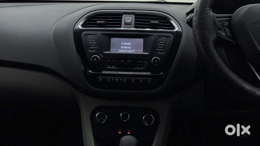 Tata Tiago Xza, 2018, Petrol