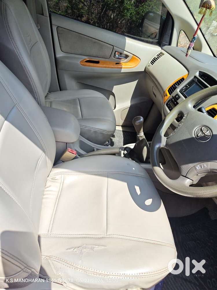 Toyota Innova 2.5 Vx 8 Str, 2010, Diesel