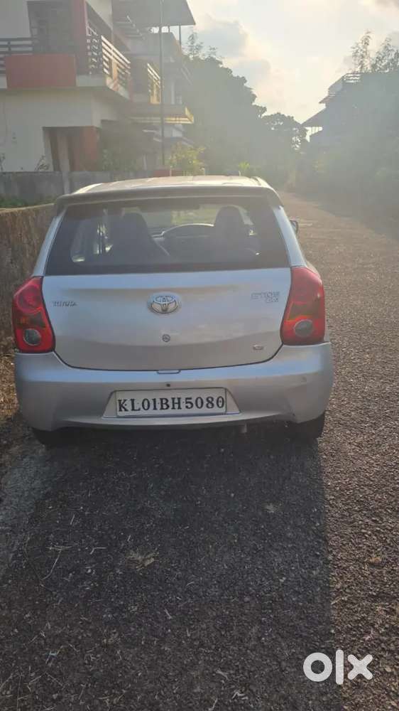 Toyota Etios Liva 2012