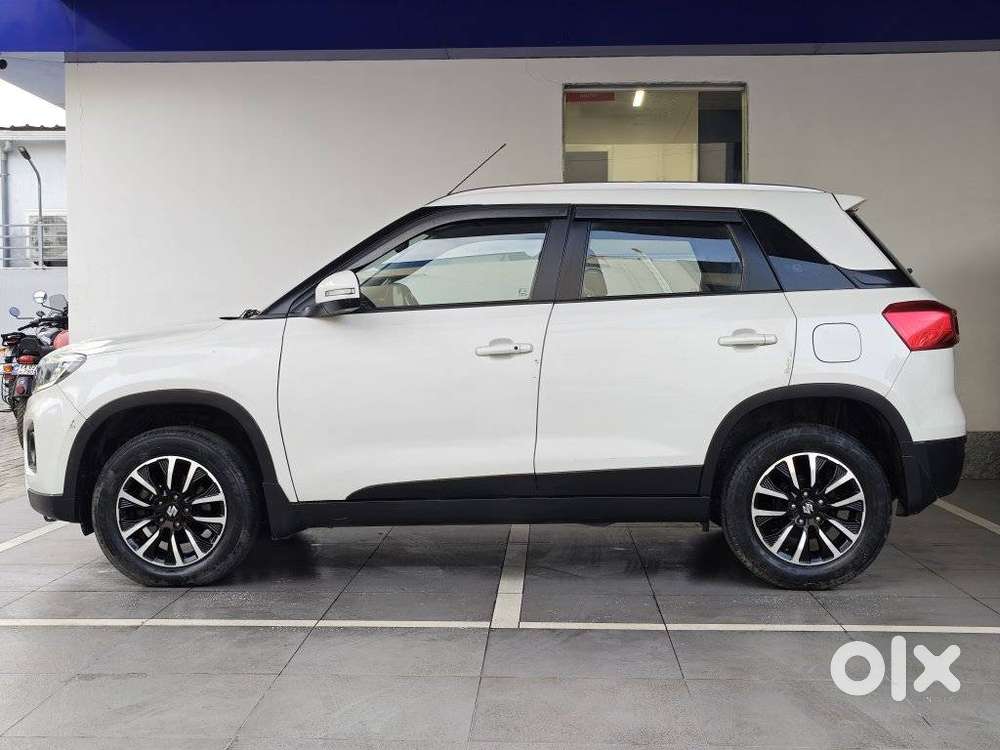 Maruti Suzuki Brezza 1.5 ZXI Plus SMART HYBRID, 2022, Petrol