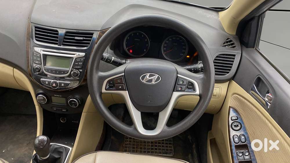 Hyundai Verna 1.4 Cx, 2014, Petrol