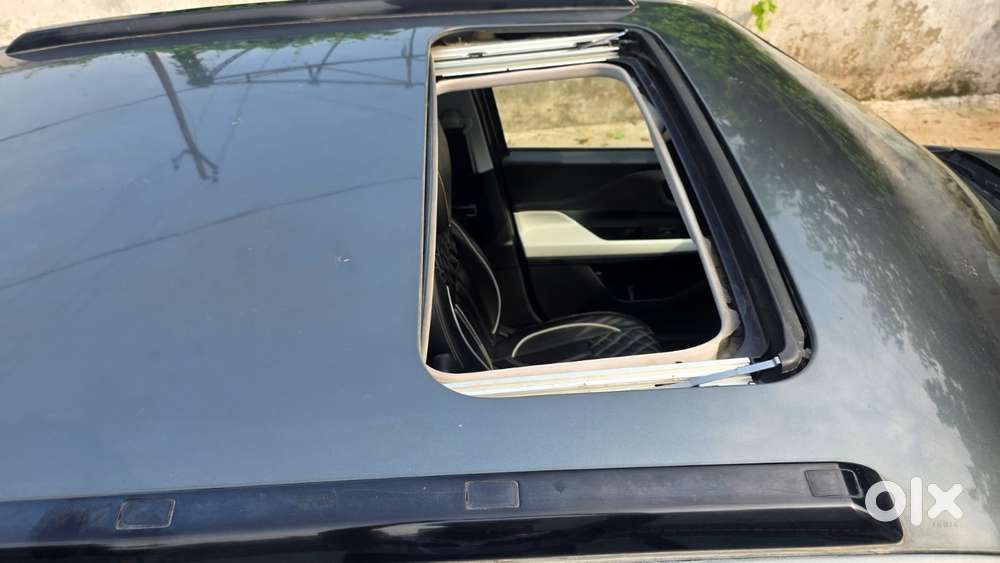 Tata Punch Accomplished Dazzle Sunroof Cng, 2024, Cng & Hybrids