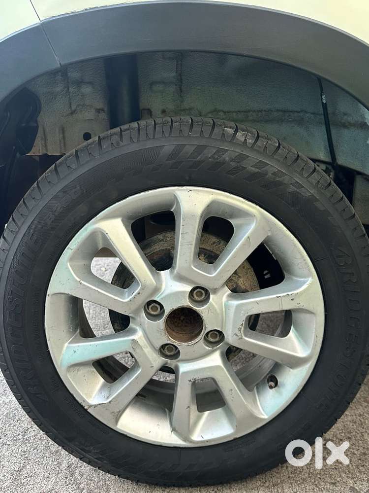 Mahindra Kuv 100 2016-2017 Mfalcon G80 K8, 2017, Petrol
