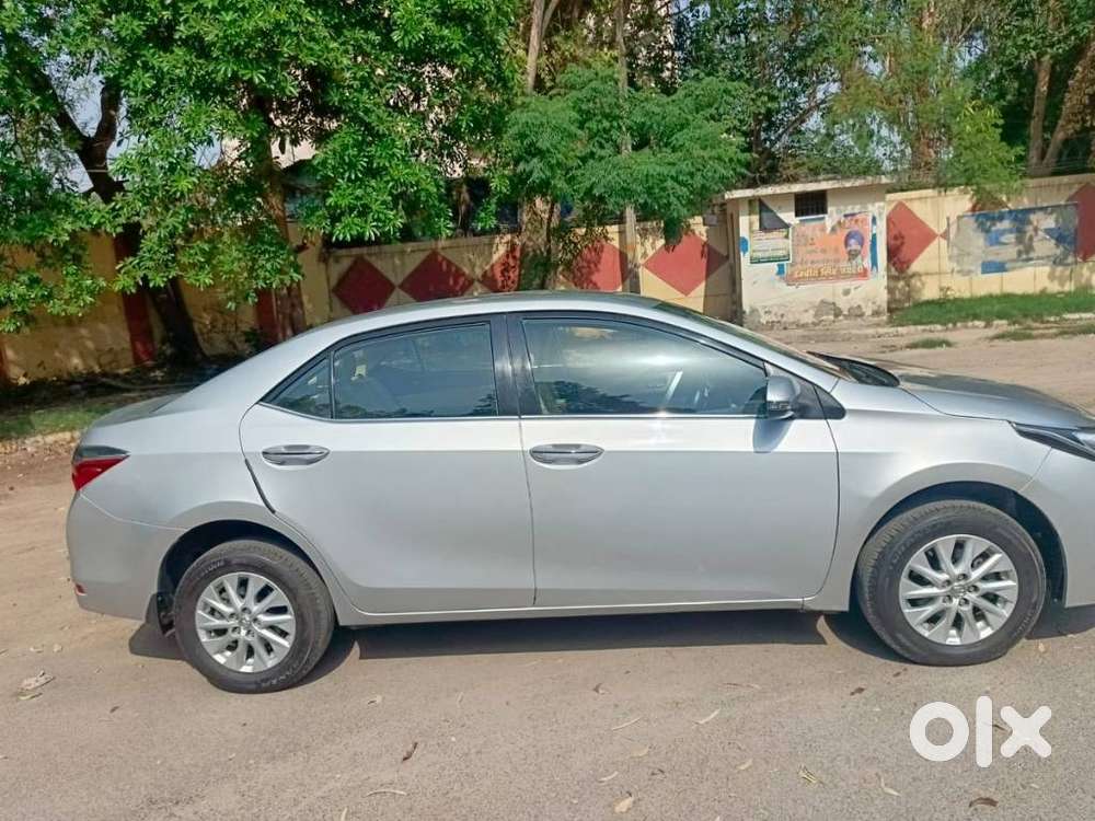 Toyota Corolla Altis 1.8 G Cvt, 2018, Petrol