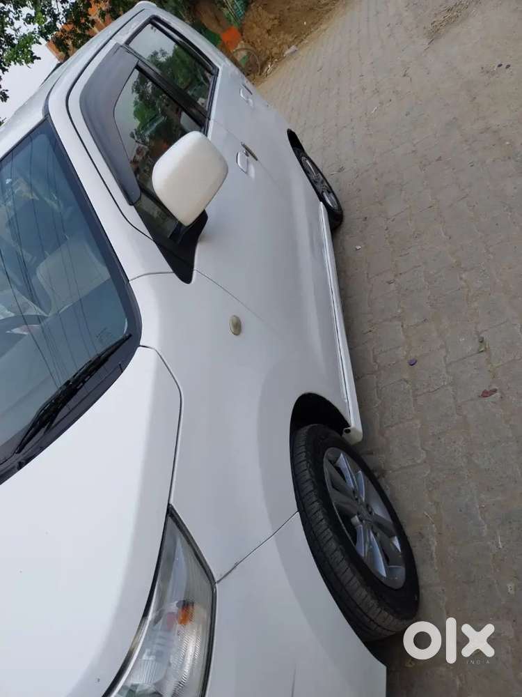 Maruti Suzuki Stingray 2018 Petrol 58000 Km Driven