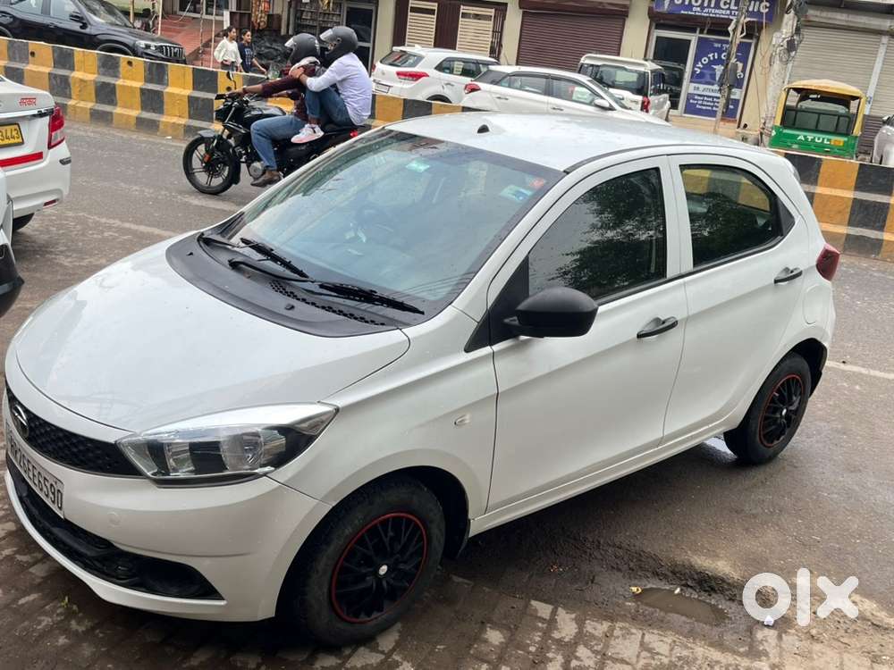 Tata Tiago Petrol 2019