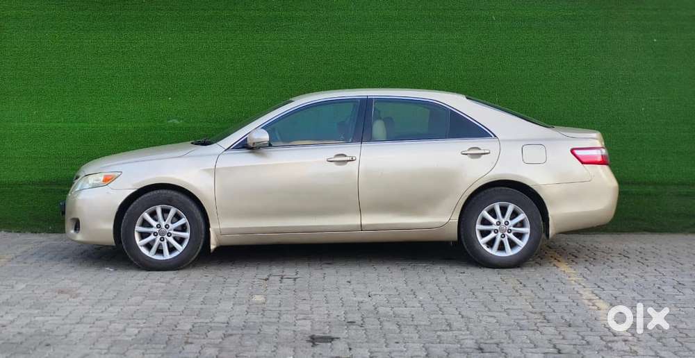 Toyota Camry, 2010, Petrol
