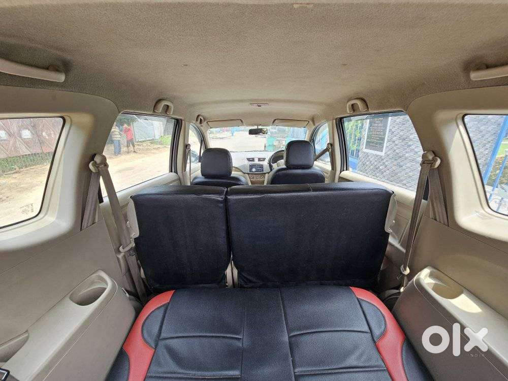 Maruti Suzuki Ertiga Lxi, 2017, Petrol