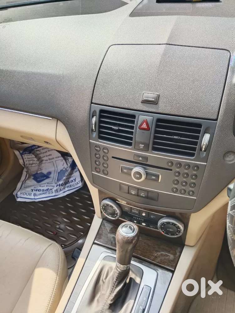 Mercedes-benz C-class 200 K Elegance Mt, 2010, Petrol