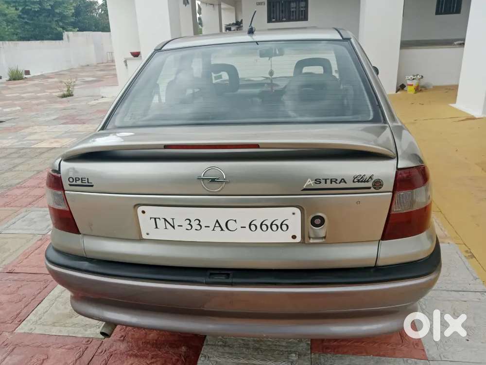 Opel Astra Club 2002 Petrol