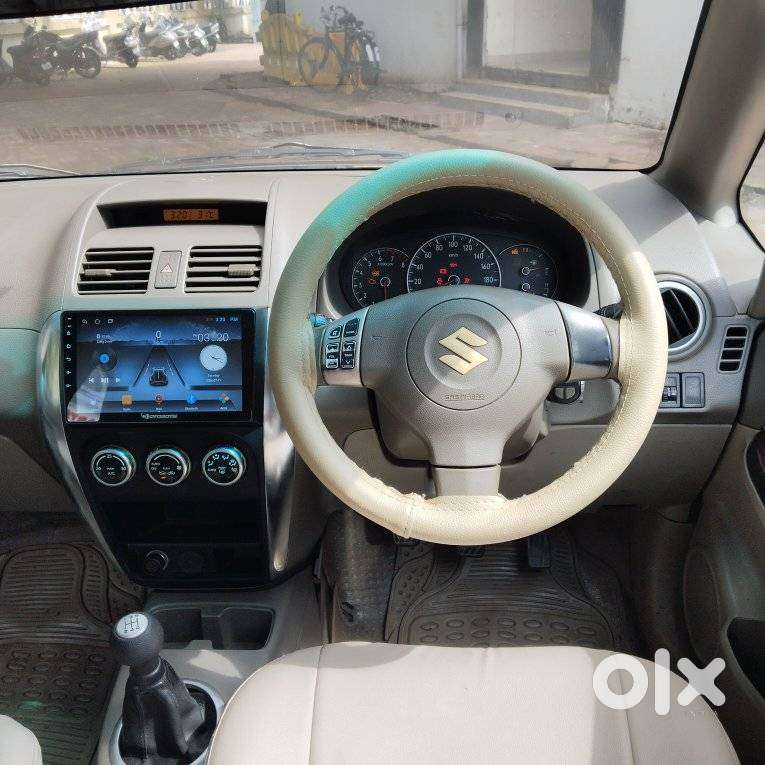 Maruti Suzuki Sx4 Zxi Mt Bsiv Leather, 2010, Petrol