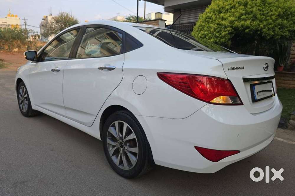 Hyundai Verna 1.6 Vtvt S Option, 2015, Petrol